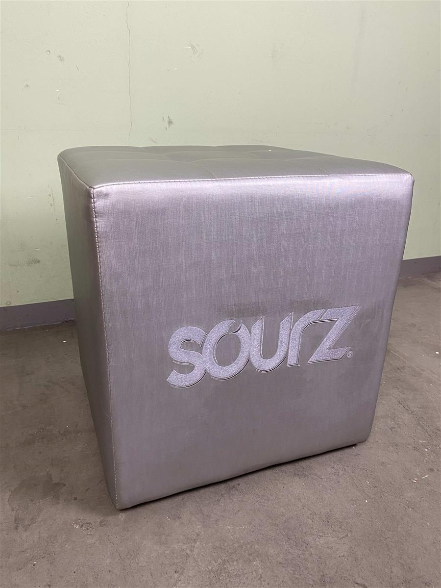 1x Sourz Liqueur tabouret de bar argent cuir – Vue 4