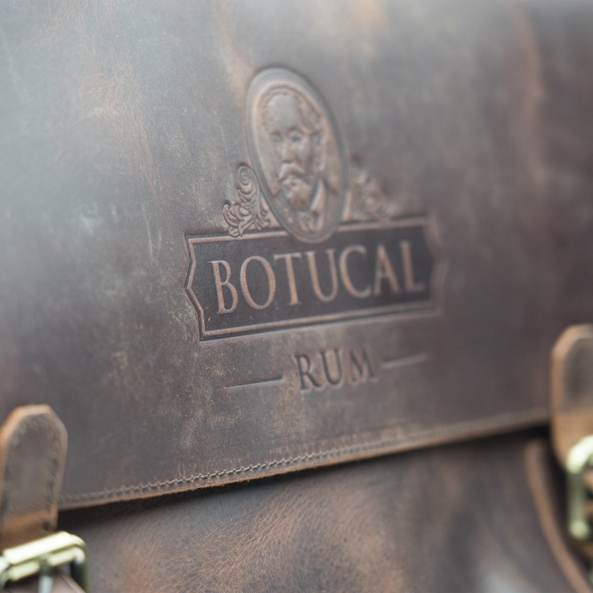 Botucal Rum Sac en cuir Sacoche Porte-documents Compartiment pour ordinateur portable Sac de voyage en cuir – Vue 3