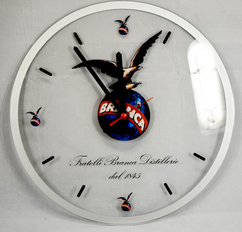 Horloge murale Fernet Branca Décoration murale Horloge dans un boîtier en acrylique