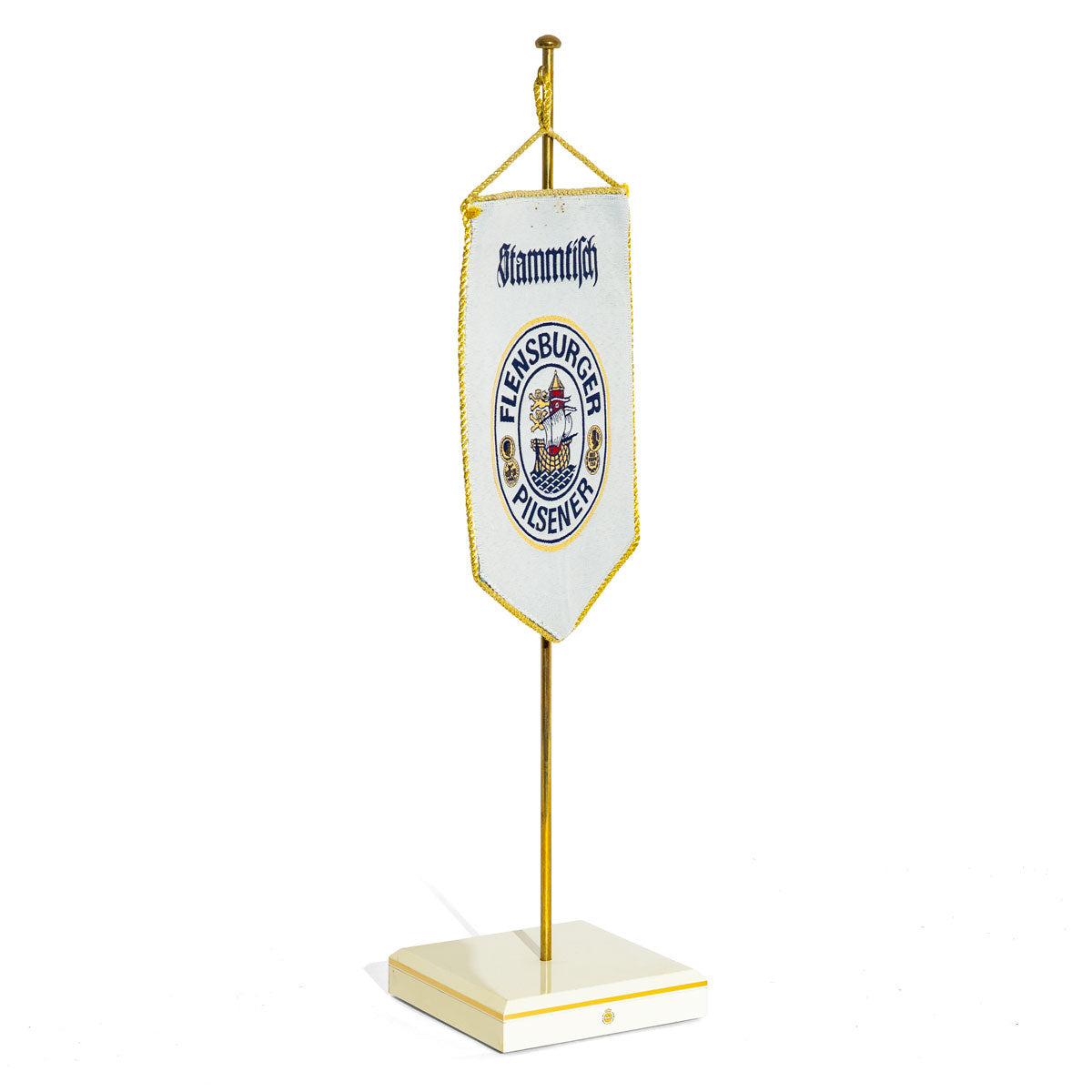 Drapeau de table ronde de Flensburg Drapeau de table ronde avec support en bois – Vue 2