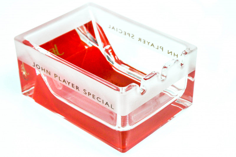 Cendrier John Player Special, fond rouge satiné, en verre, JPS Exclusif – Vue 3