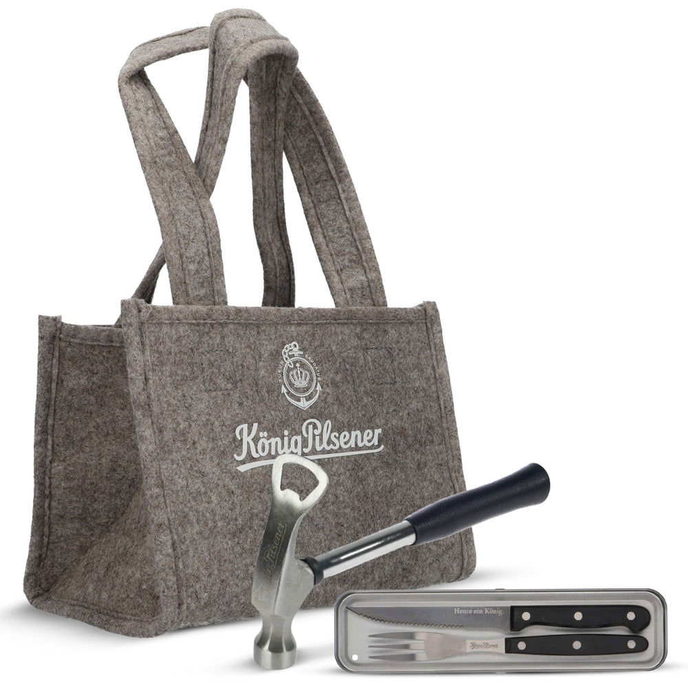 Kit pour fans König Pilsener II comprenant 1x set d'ustensiles pour barbecue, 1x sac, 1x marteau