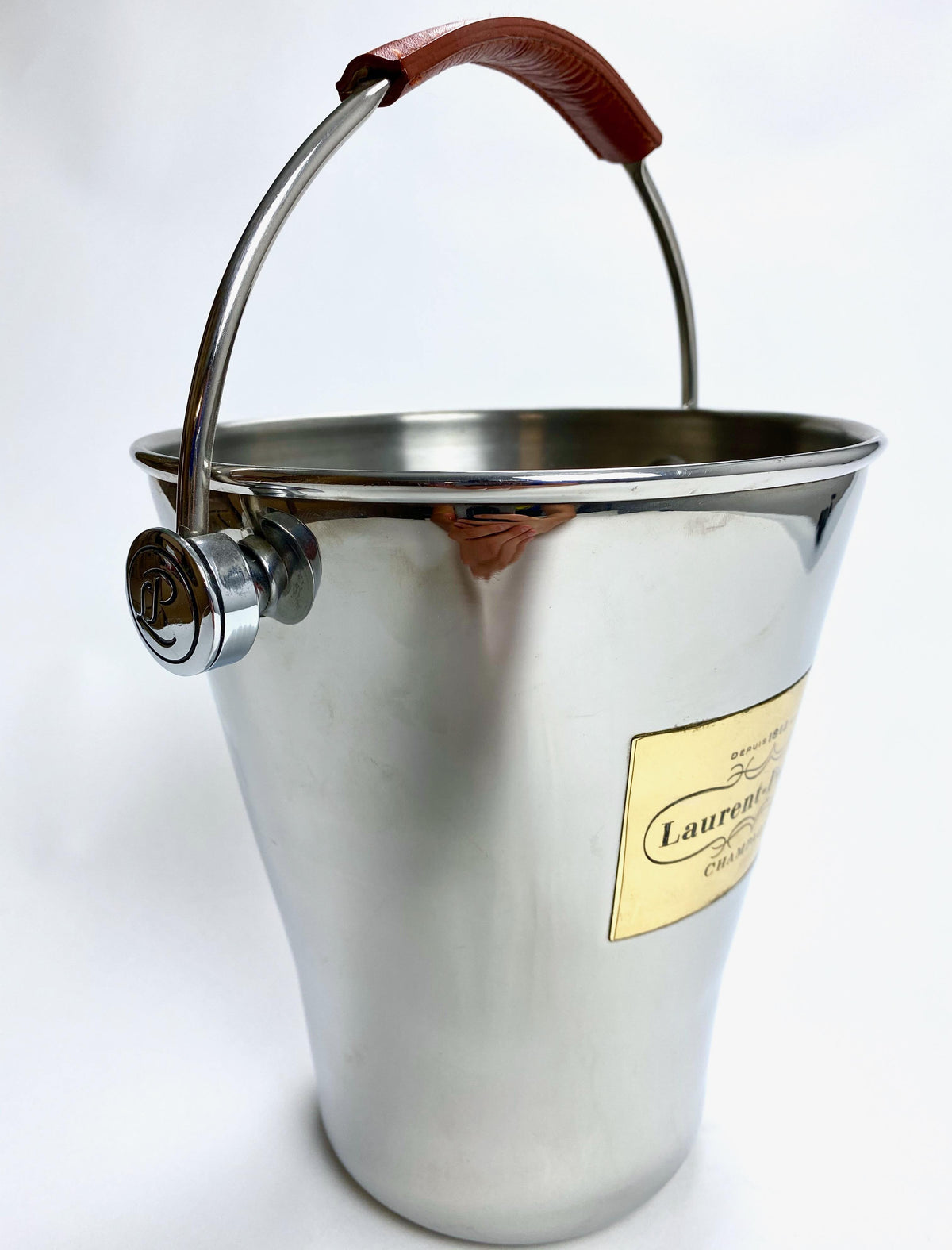 Laurent Perrier Champagne Refroidisseur de bouteille Bac à glaçons Seau métallique avec bande en cuir – Vue 2