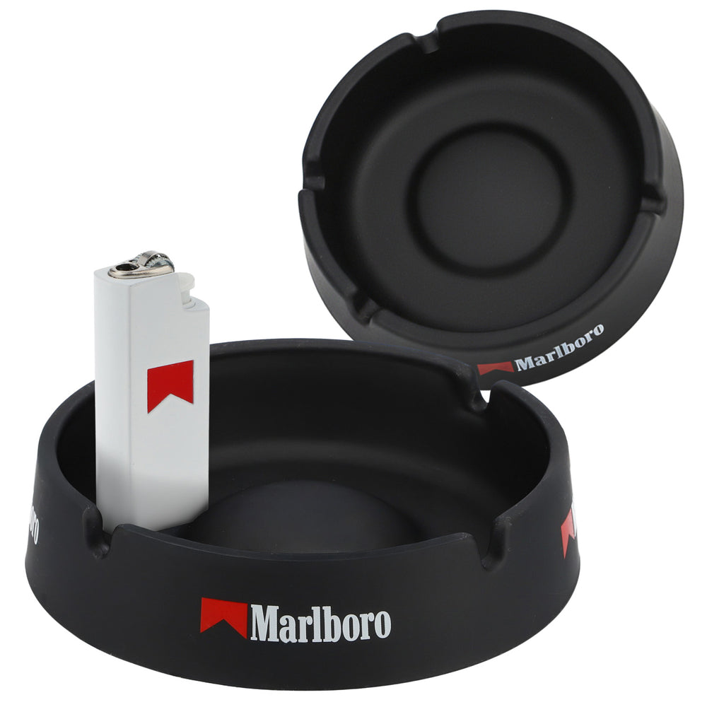 Lot Marlboro Smoker comprenant 2 cendriers en verre grand/petit et 1 briquet BIC