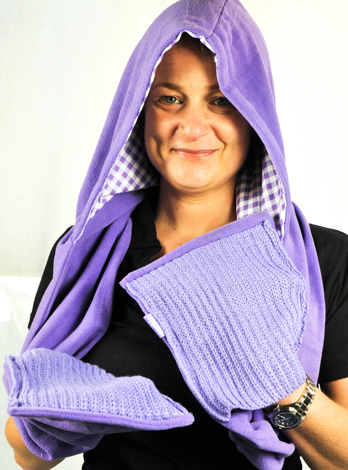 Chapeau, écharpe et gants en chocolat Milka Écharpe avec poche Trois en un – Vue 3