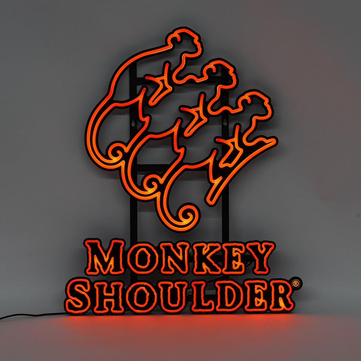 Enseigne lumineuse Monkey Shoulder Whisky, 60 x 50 cm, LED – Vue 2