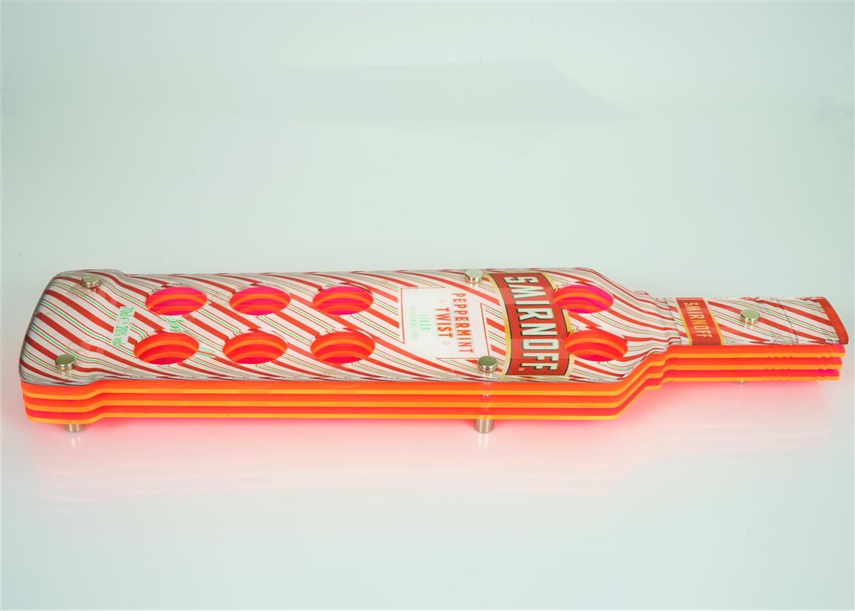 Plateau de service Smirnoff Peppermint Twist Shot Board 8 shots, décoration de bar – Vue 5