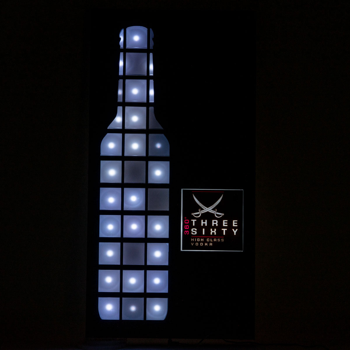 Three Sixty Enseigne lumineuse Luminated LED Wallsign Décoration de bar Merch B-WARE – Vue 3