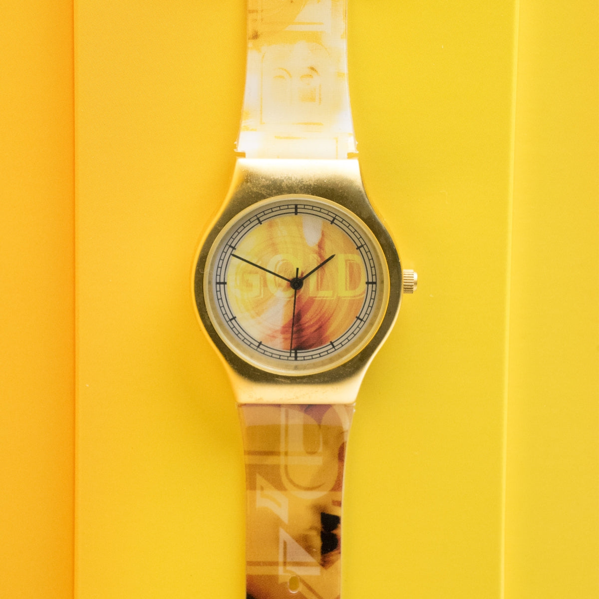 1x Horloge Becks Beer Clock Gold Collector – Vue 4
