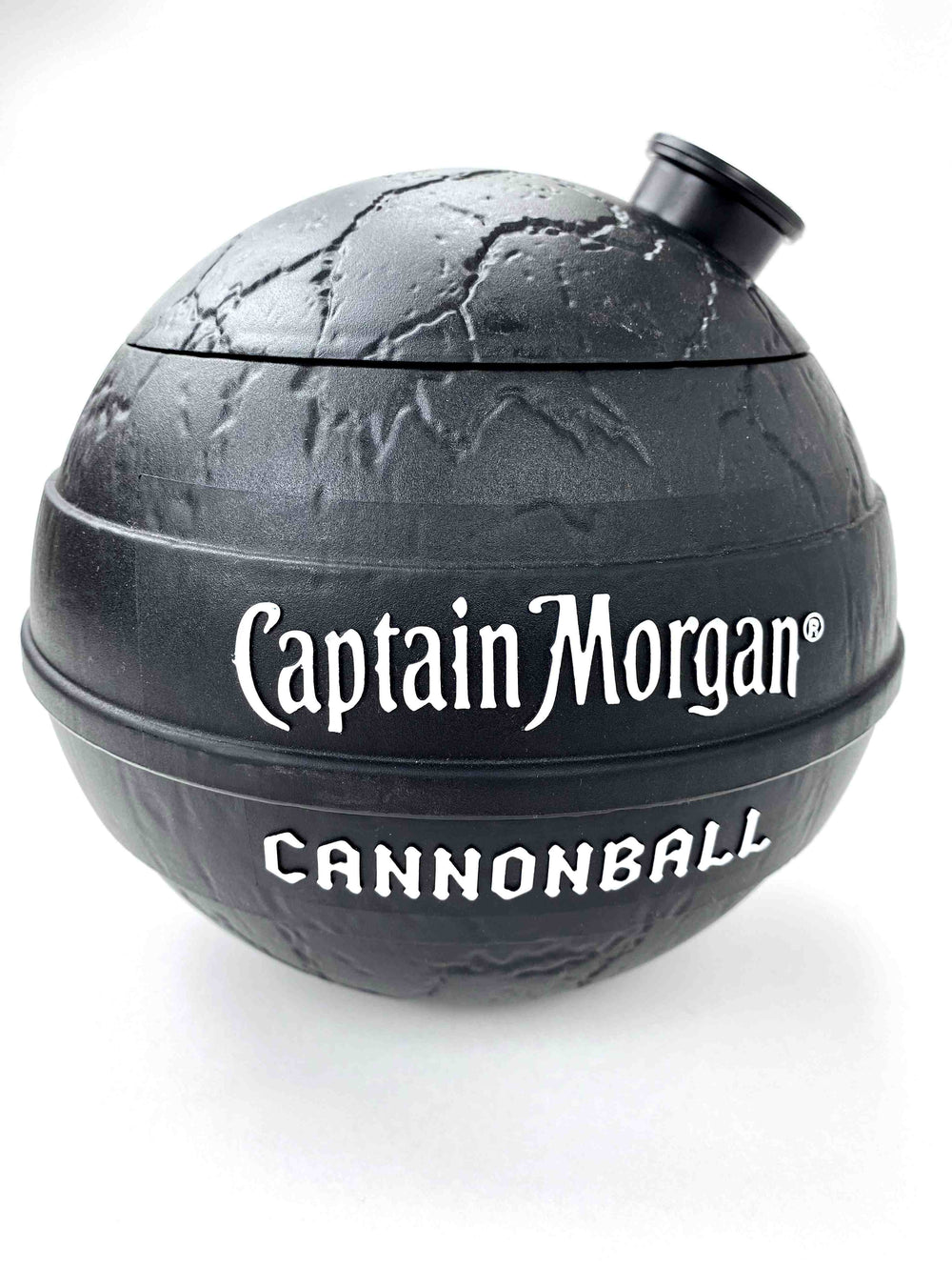 1x refroidisseur à rhum Captain Morgan Cannonball noir brut