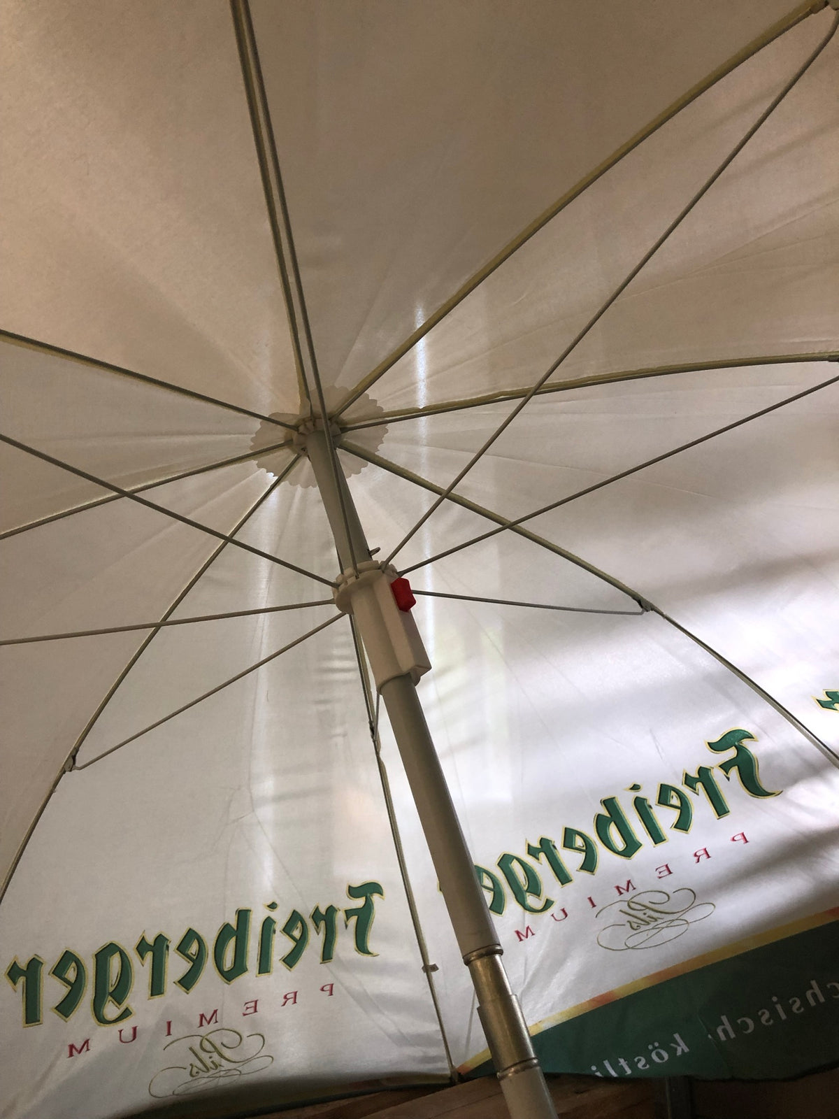 1x Bière des Franches-Montagnes Parasol jaune/vert 1,50m – Vue 4