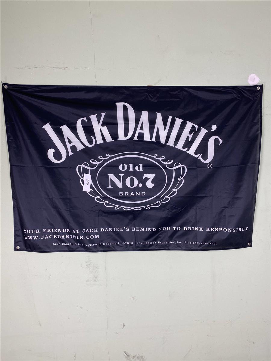 1x drapeau Jack Daniels Whiskey noir 150 x 100 – Vue 2