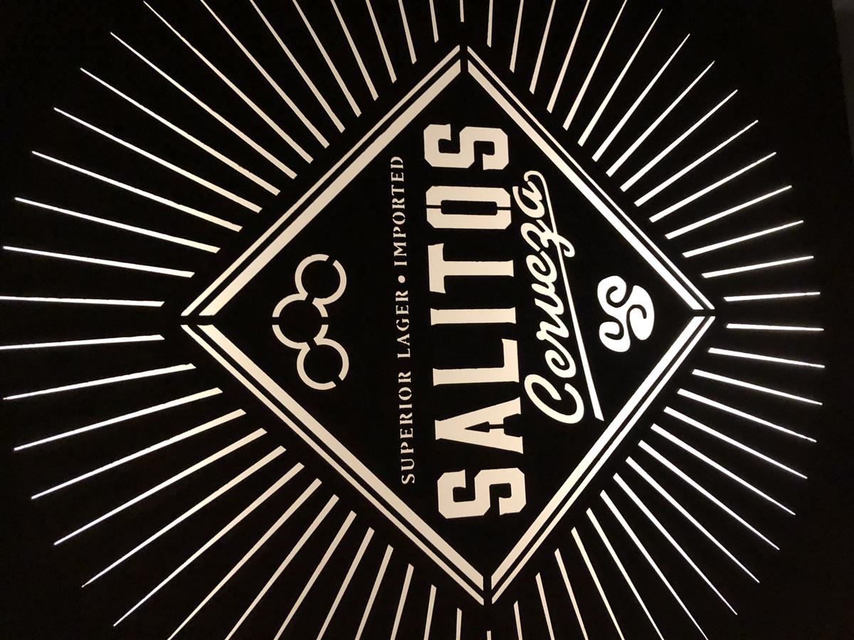 1x panneau publicitaire Salitos Bier XL aspect rouille – Vue 3