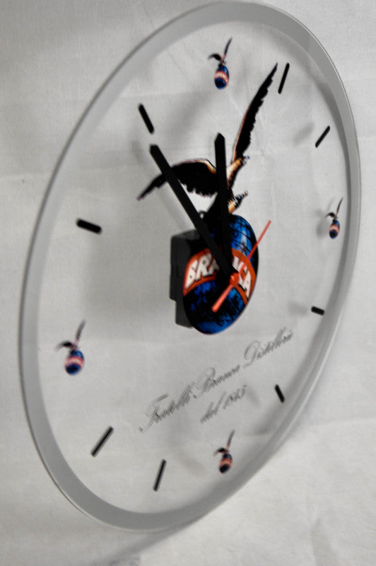 Horloge murale Fernet Branca Décoration murale Horloge dans un boîtier en acrylique – Vue 2