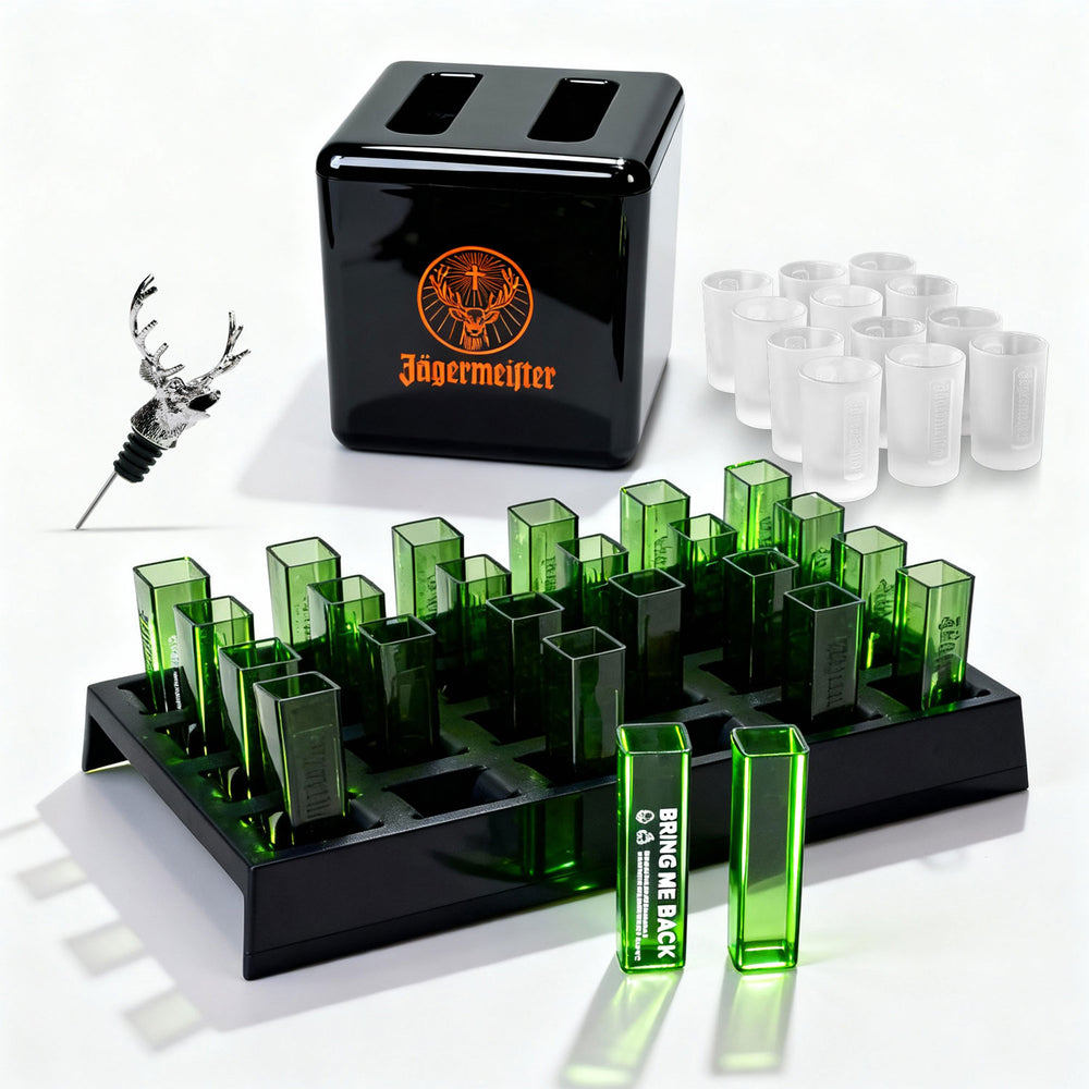 Coffret festif Jägermeister comprenant 24 verres à shot, 12 verseurs pour verres à shot et un refroidisseur
