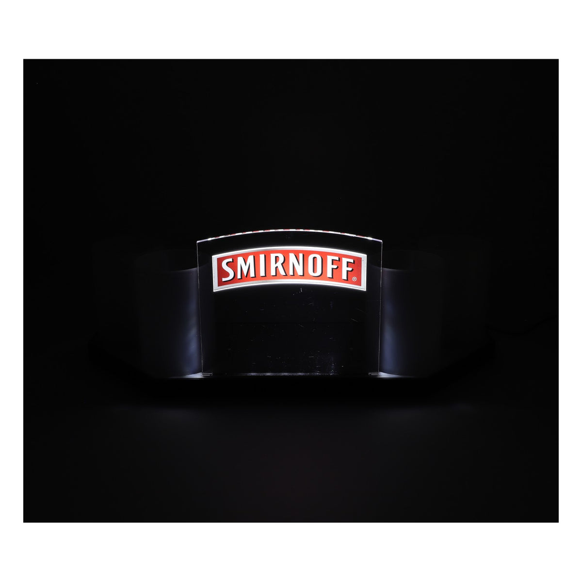 Smirnoff Vodka LED Barcaddy Accessoires de bar Présentoir avec inscription rouge – Vue 6