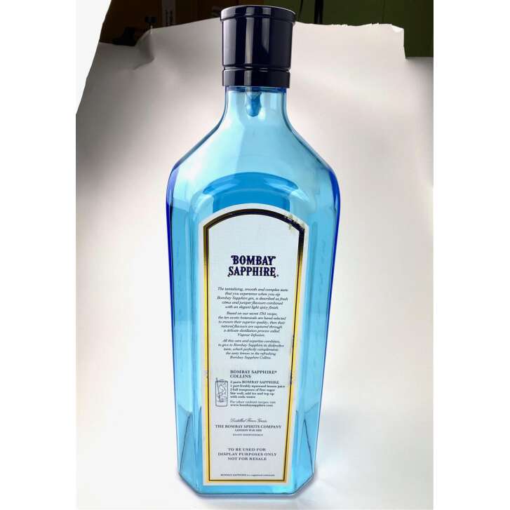 1 bouteille de gin Bombay Sapphire 6 l en plastique bleu