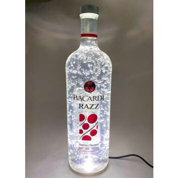 1x Bacardi Rum Showflasche Razz 0,7l avec gel + LED