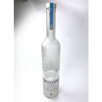 1x Belvedere Vodka bouteille de présentation 1,5l...